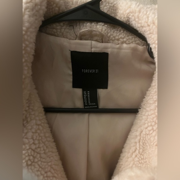 Ladies Winter Jacket - Picture 3 of 5